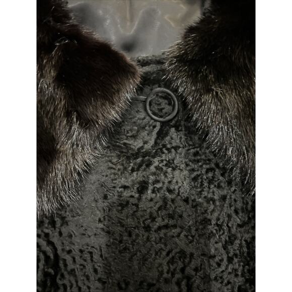 Vintage 1940's-50's Black Persian Lamb Fur Coat With Mink Collar /Size Medium - Picture 6 of 16